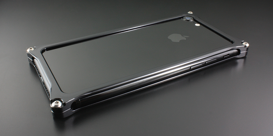 GILD design Solid bumper for iPhone SE3,SE2,8,7